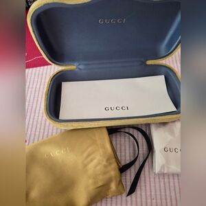 Gucci Green Velvet Sunglass Set